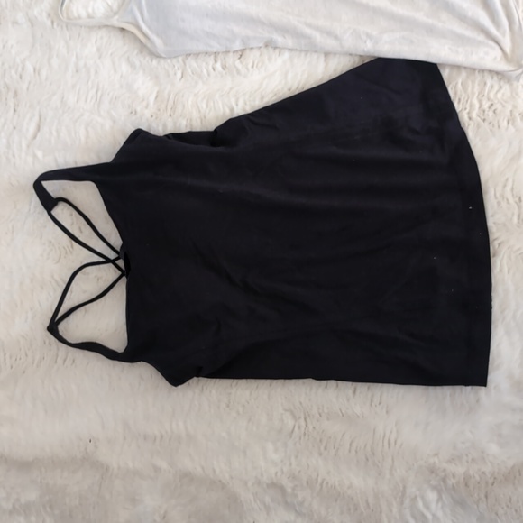 Authentic Lululemon tops - Picture 4 of 11